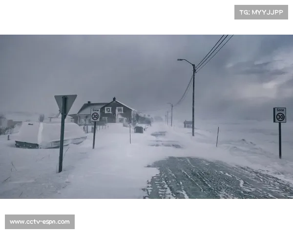 都灵大雪覆盖场地，意大利挪威赛前紧急清雪